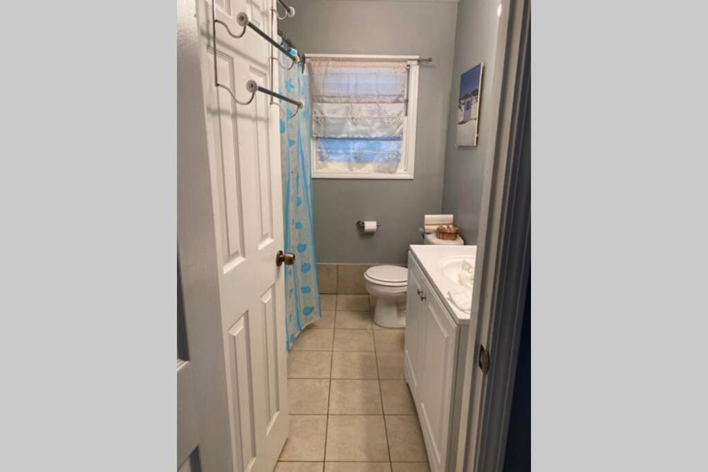 Coastal Breeze Unplugged Galveston Exterior photo