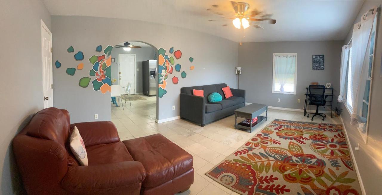 Coastal Breeze Unplugged Galveston Exterior photo